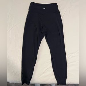 Lululemon align joggers. Size 6